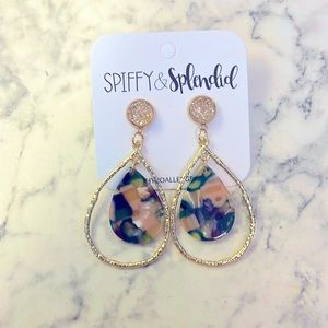 Spiffy&Splendid Dangle Earrings